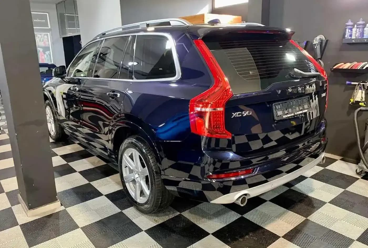 2019 Volvo XC90 — photo 1
