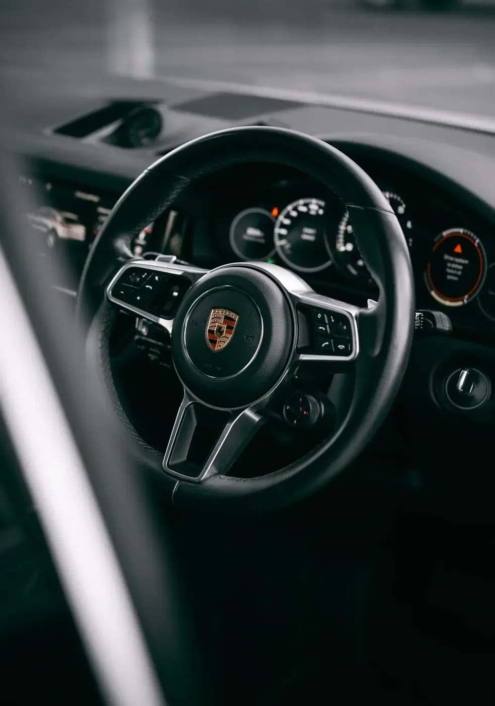 2020 Porsche Cayenne — photo 8