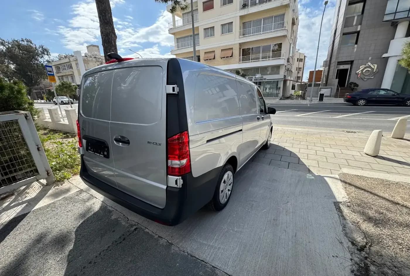 2019 Mercedes-Benz Vito — photo 7