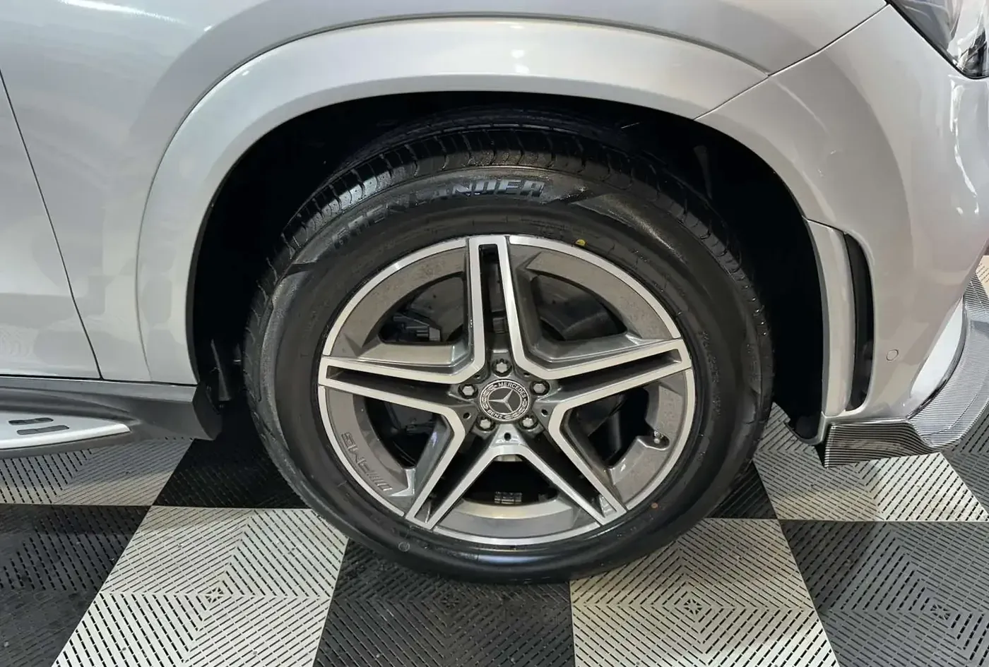 2020 Mercedes-Benz GLE-Class — photo 14