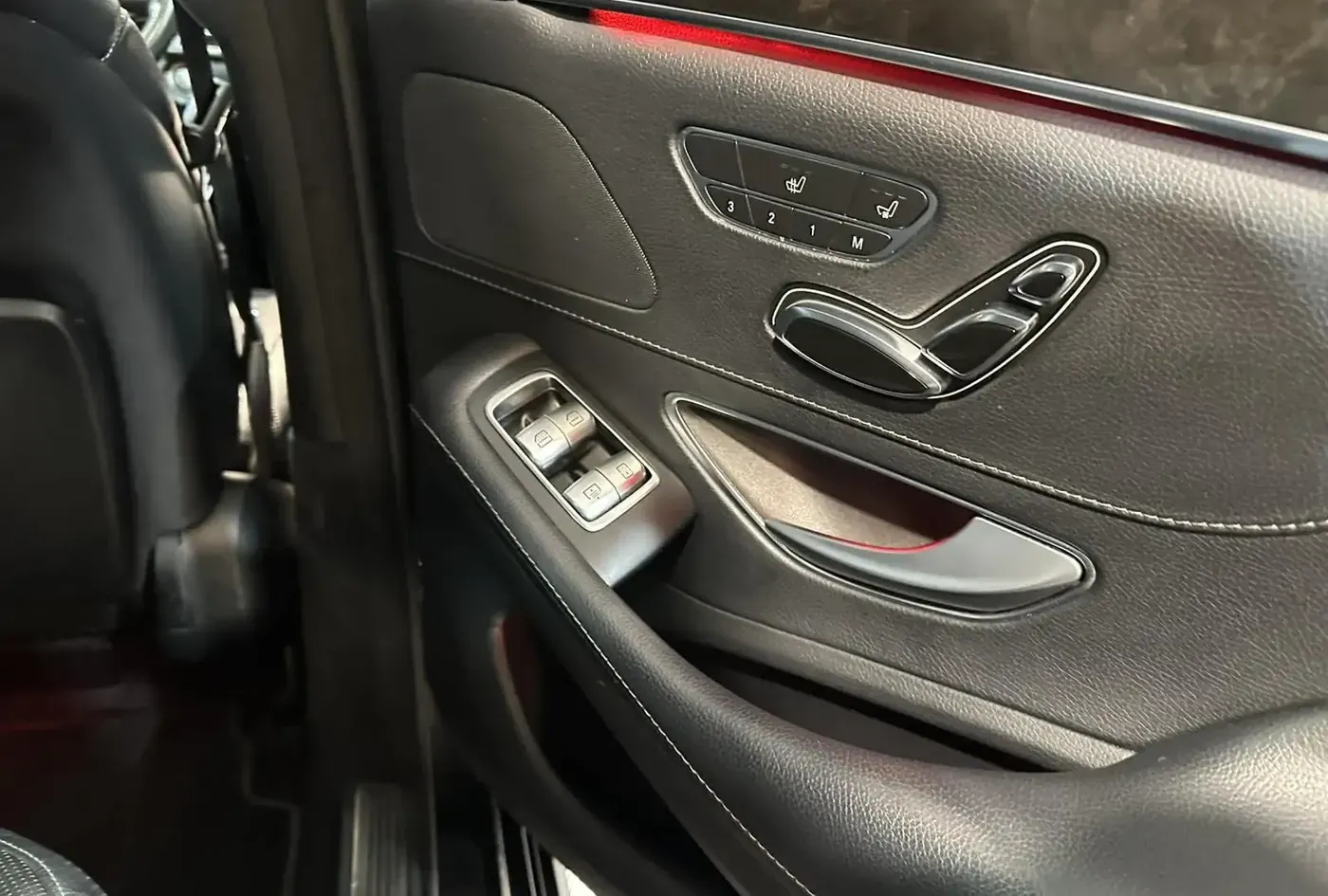 2015 Mercedes-Benz S-Class — photo 10