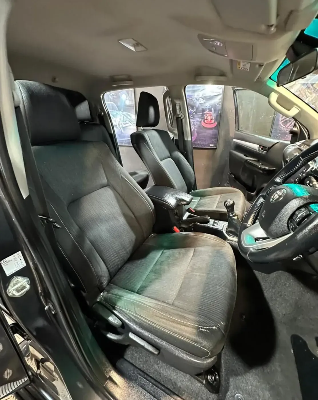2021 Toyota Hilux — photo 8