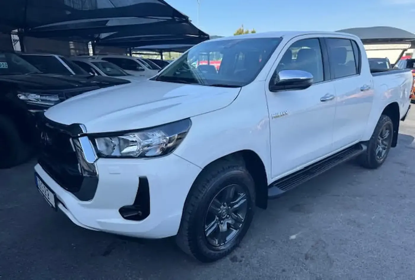 2022 Toyota Hilux — photo 8