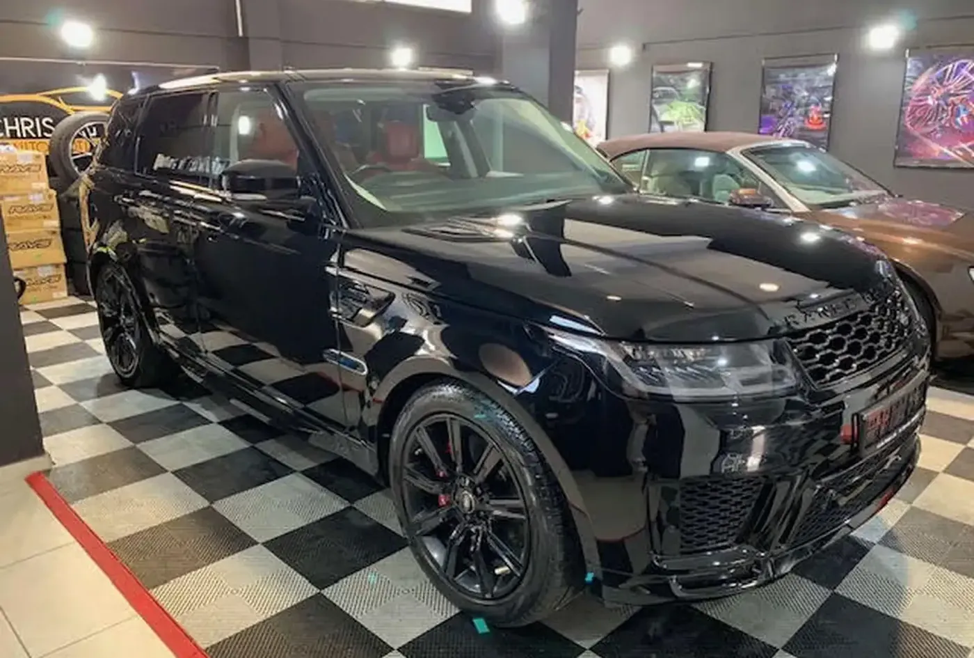 2018 Land Rover Range Rover Sport — photo 2