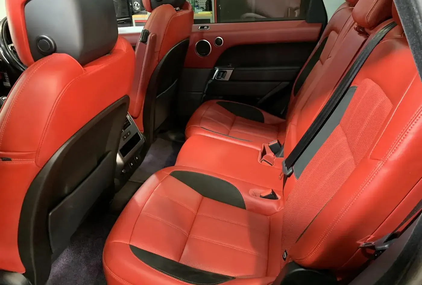 2018 Land Rover Range Rover Sport — photo 10