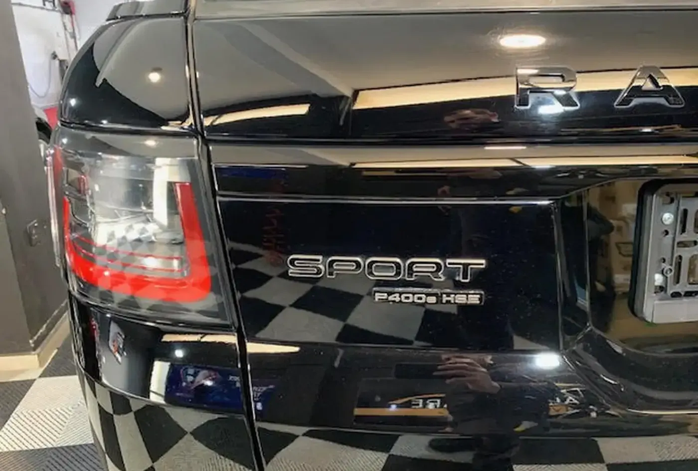 2018 Land Rover Range Rover Sport — photo 12