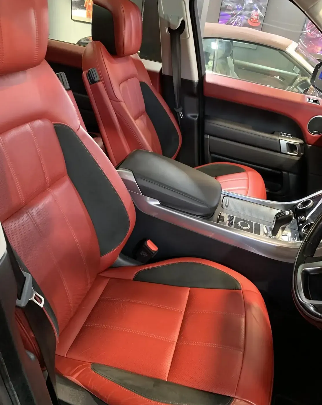 2018 Land Rover Range Rover Sport — photo 13
