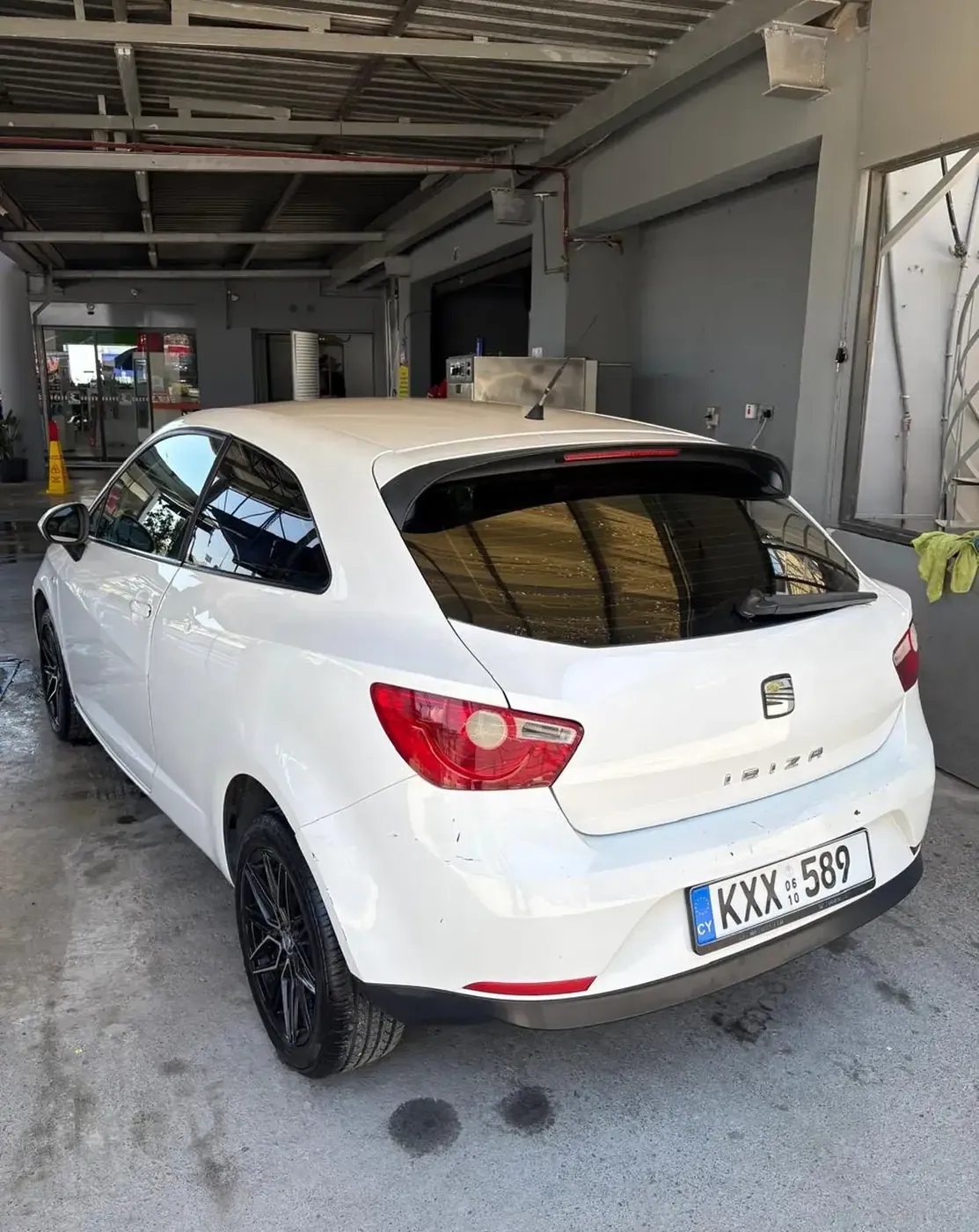 2010 Seat Ibiza — photo 5