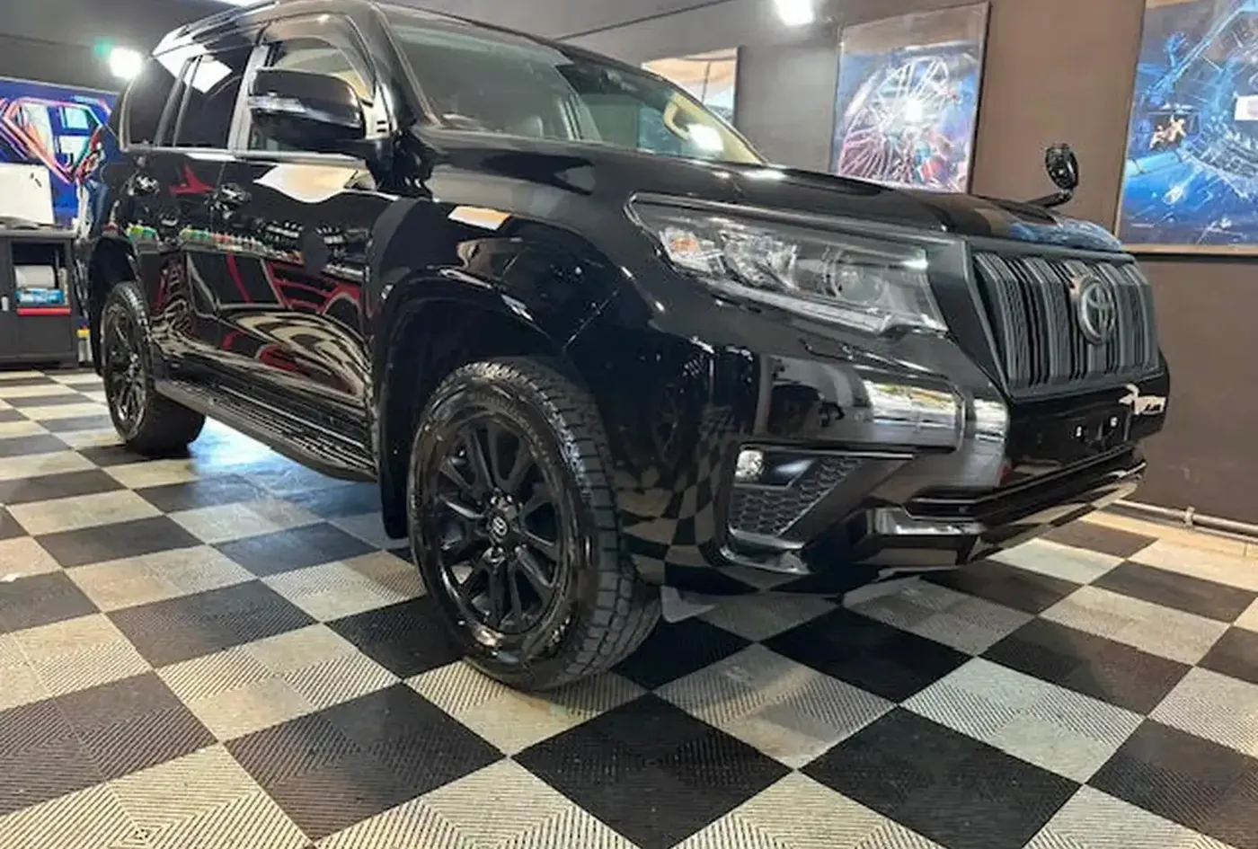 2023 Toyota Land Cruiser Prado — photo 12