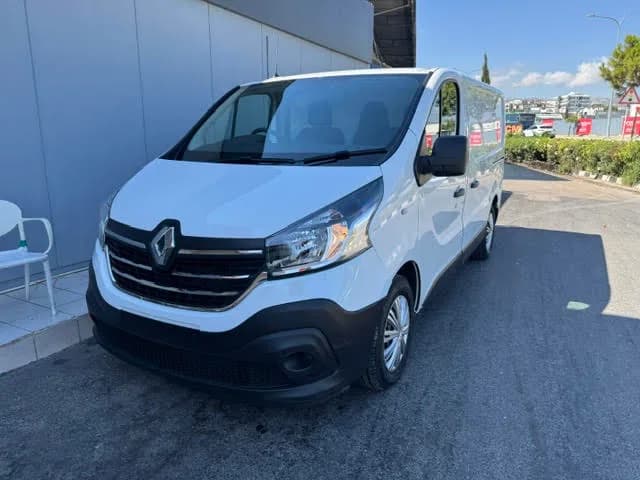 2021 Renault Trafic 28