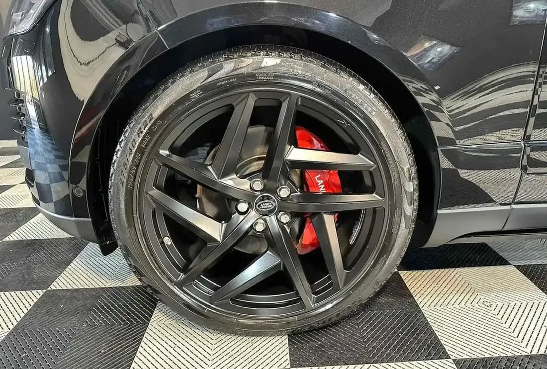 Brake and wheel detail, workshop prep