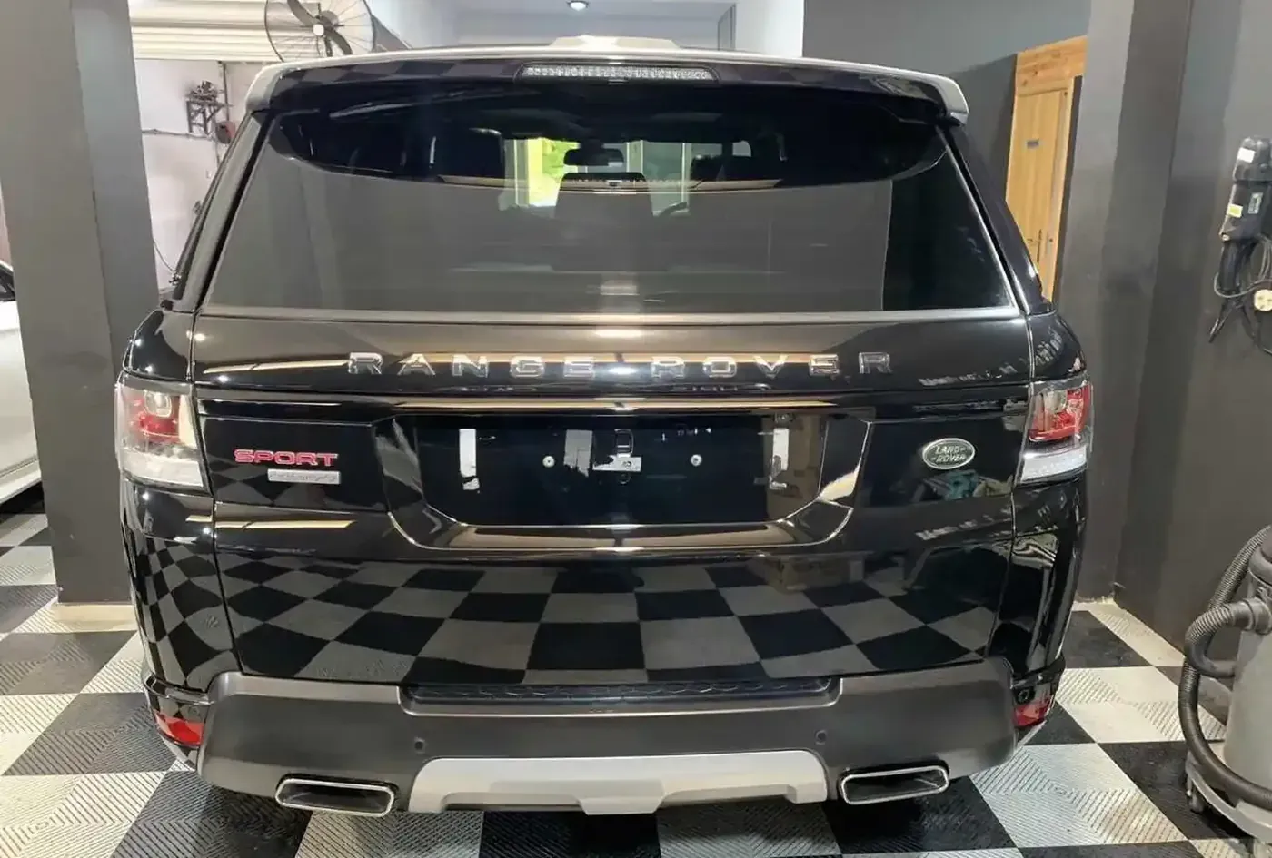 2014 Land Rover Range Rover Sport — photo 6