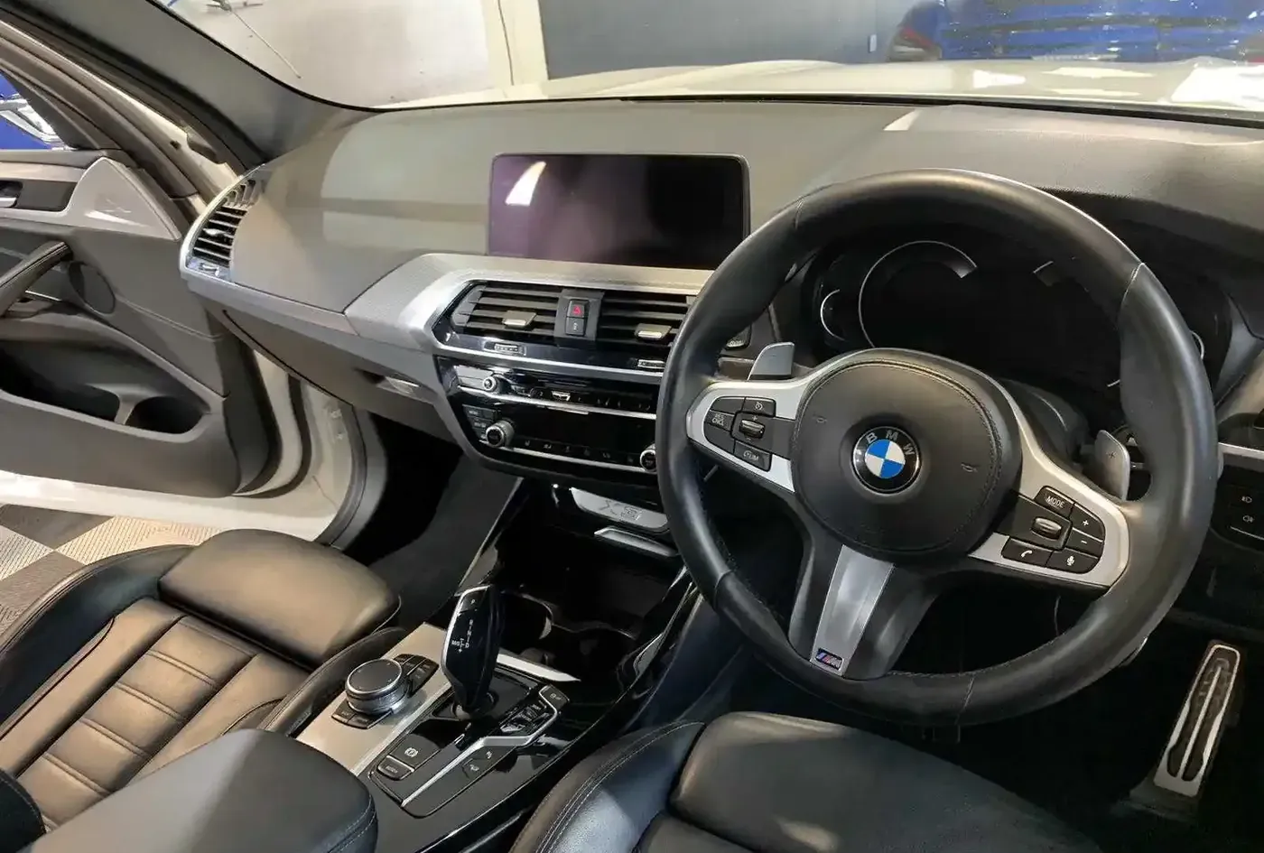2018 BMW X3 — photo 9