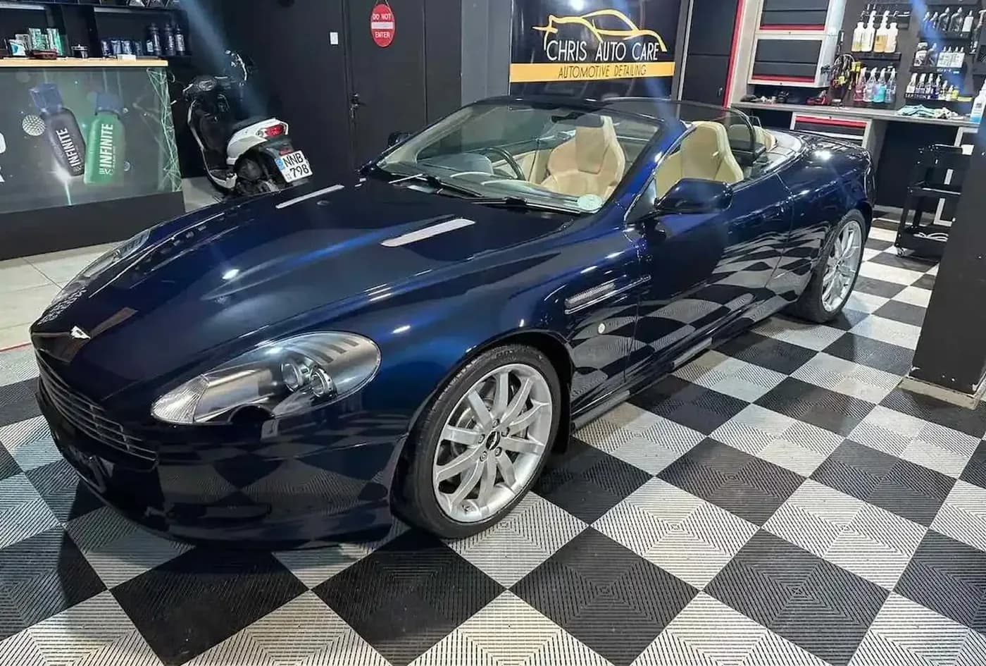 2005 Aston Martin DB9 — photo 9