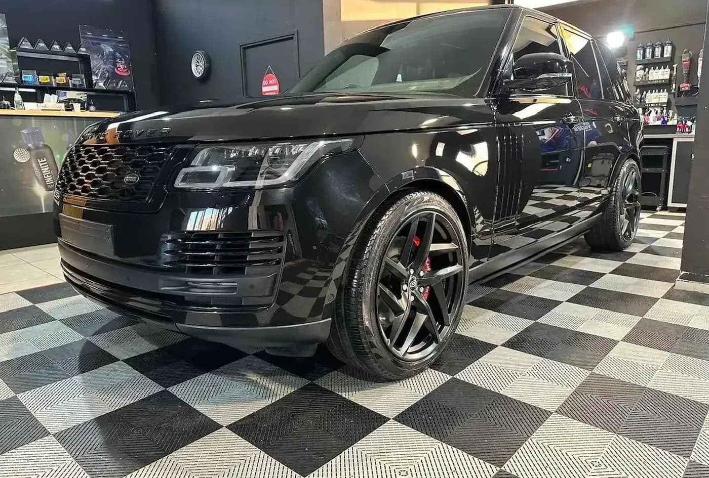 2020 Land Rover Range Rover Vogue — photo 1