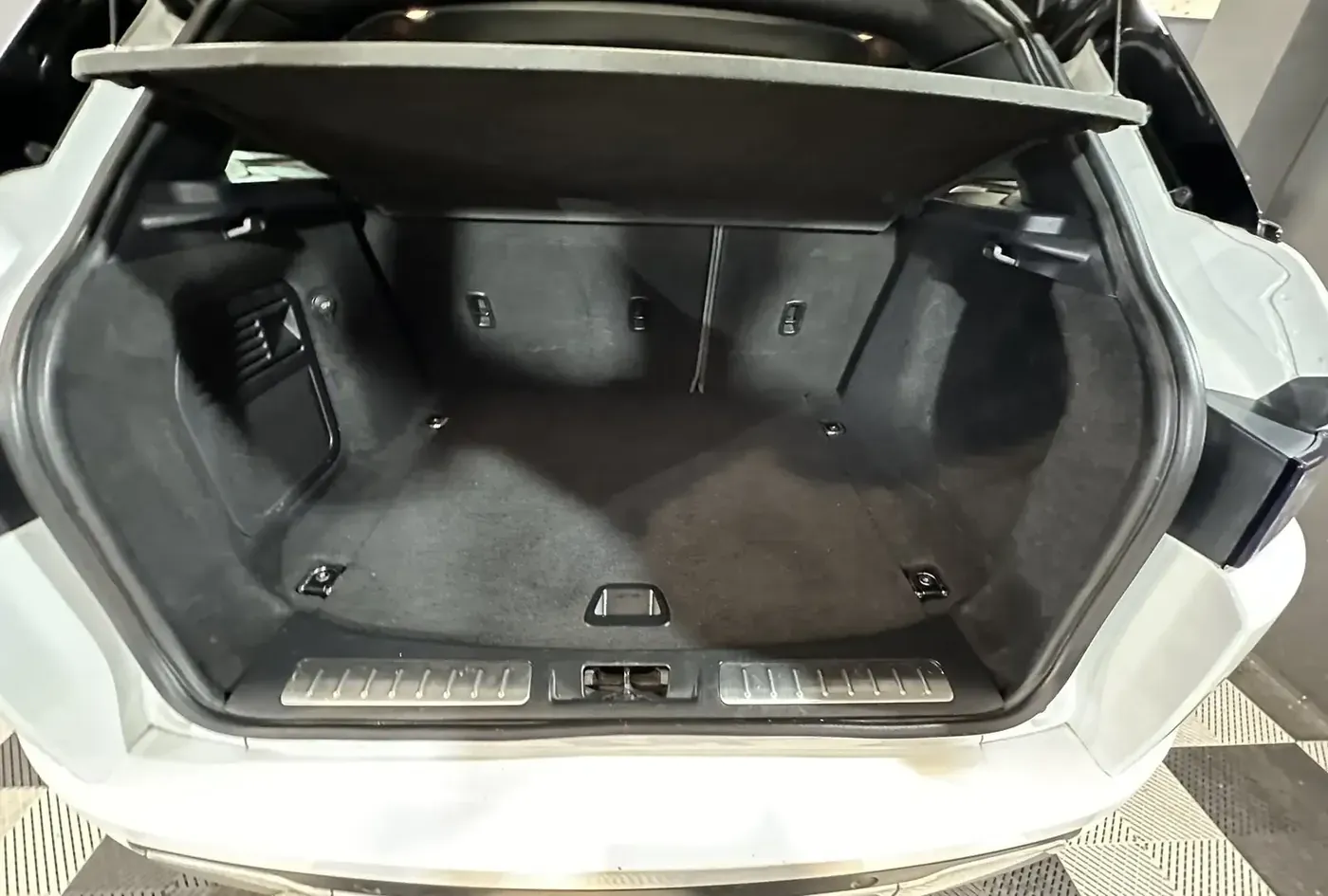 2012 Land Rover Range Rover Evoque — photo 11