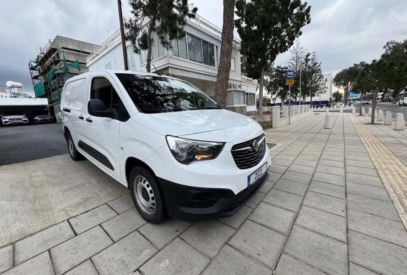 2021 Opel Combo — photo 1