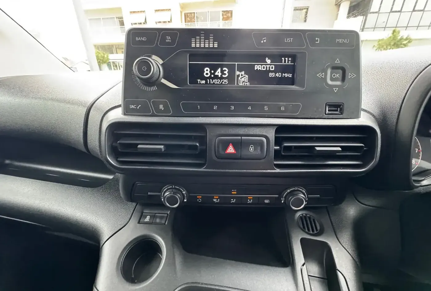 2021 Opel Combo — photo 10