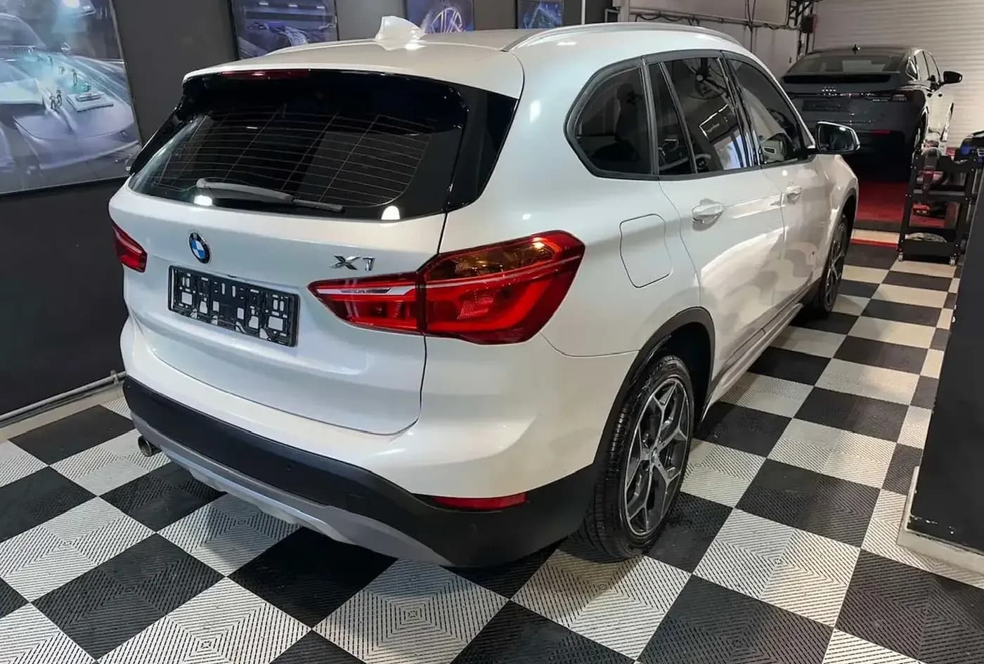 2018 BMW X1 — photo 5