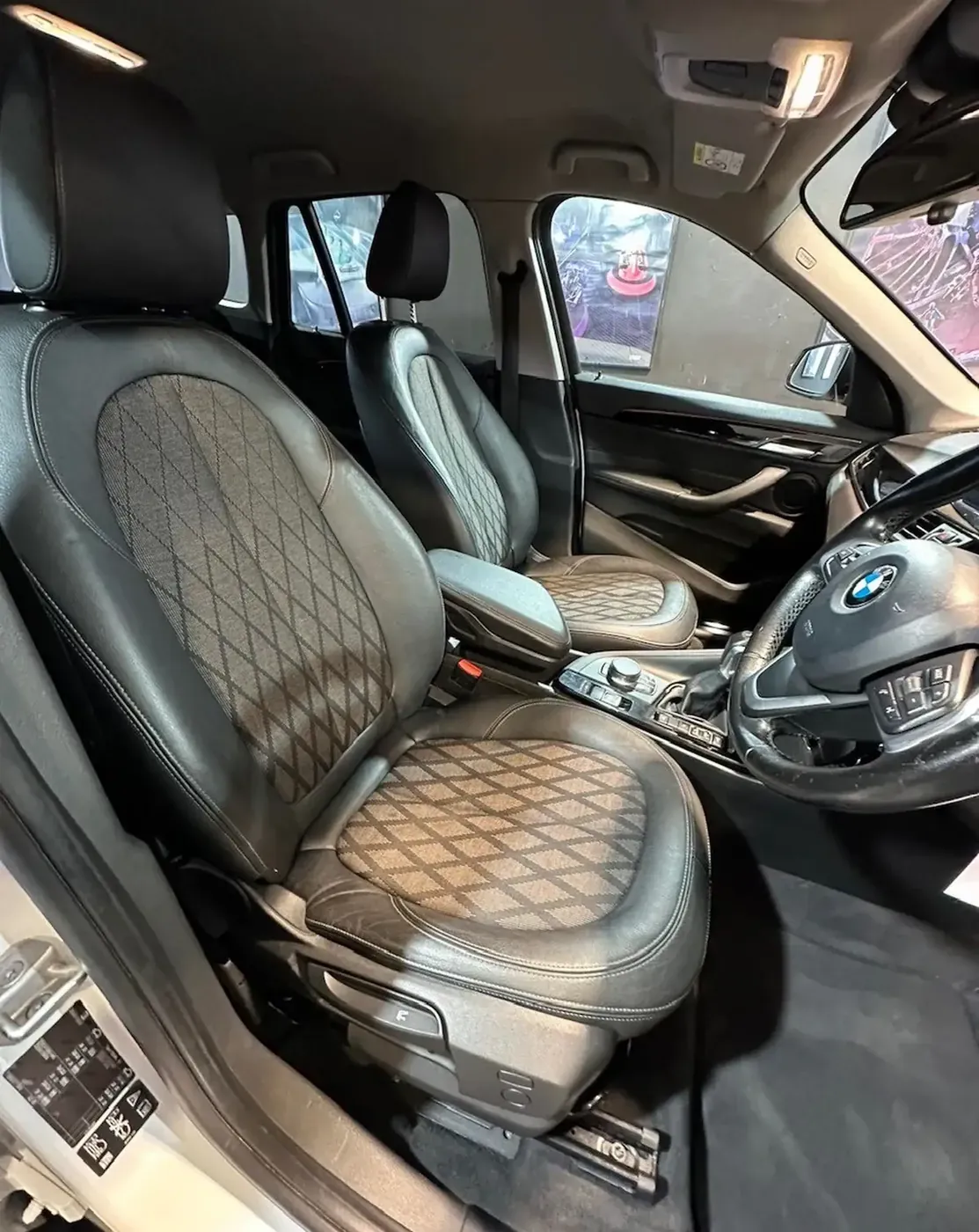 2018 BMW X1 — photo 11