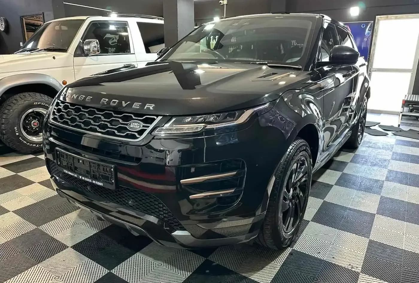 2020 Land Rover Range Rover Evoque — photo 3