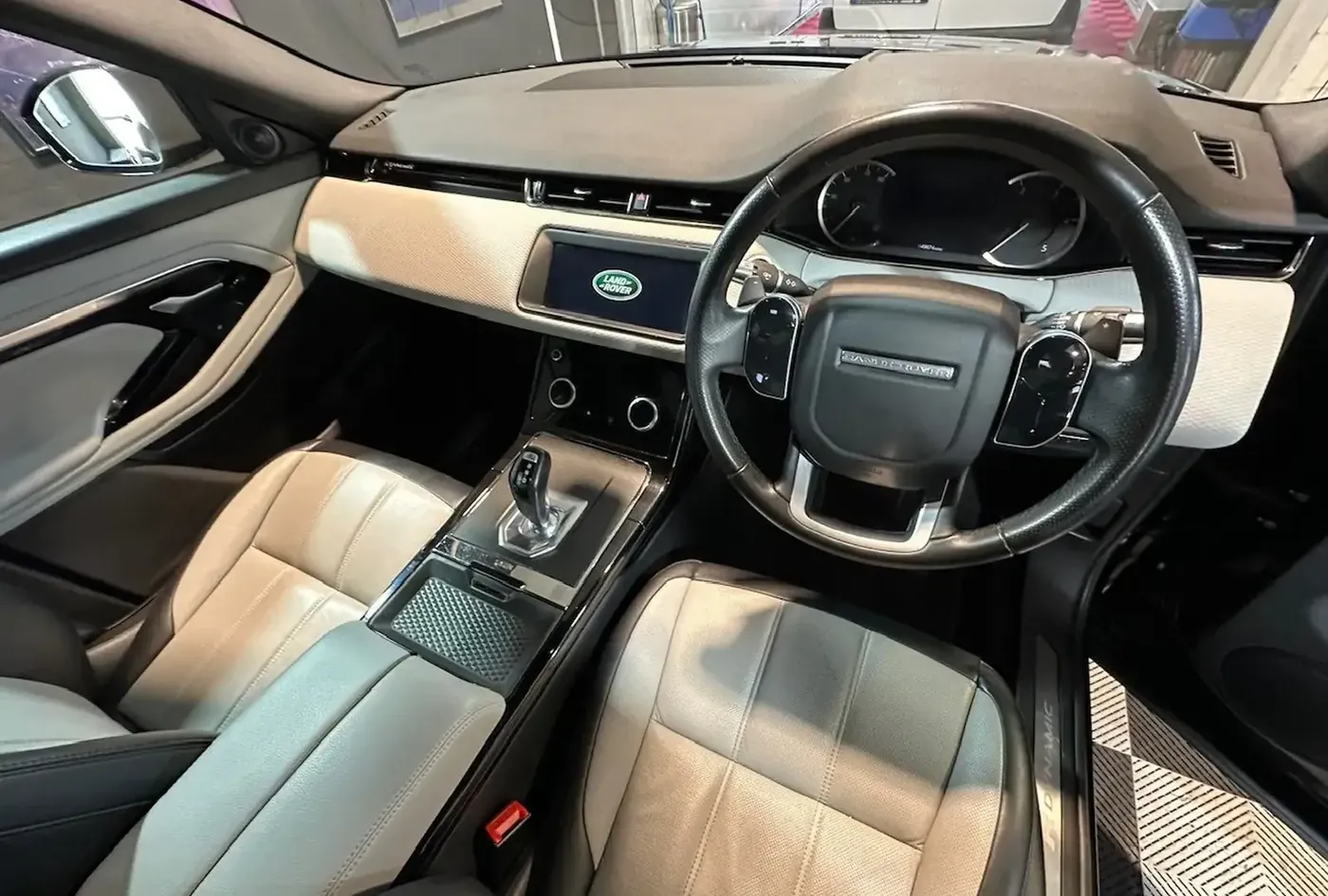 2020 Land Rover Range Rover Evoque — photo 6