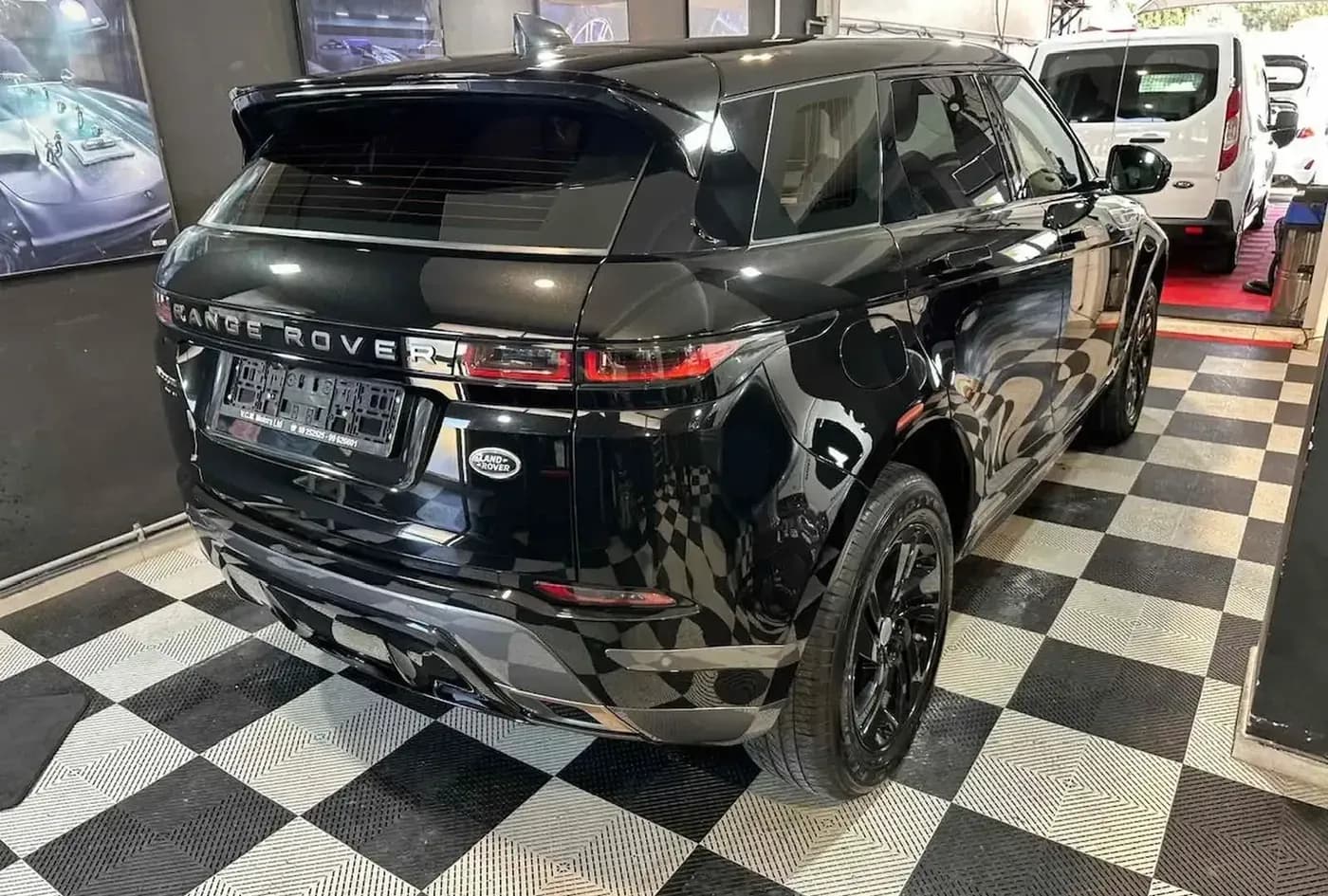 2020 Land Rover Range Rover Evoque — photo 7