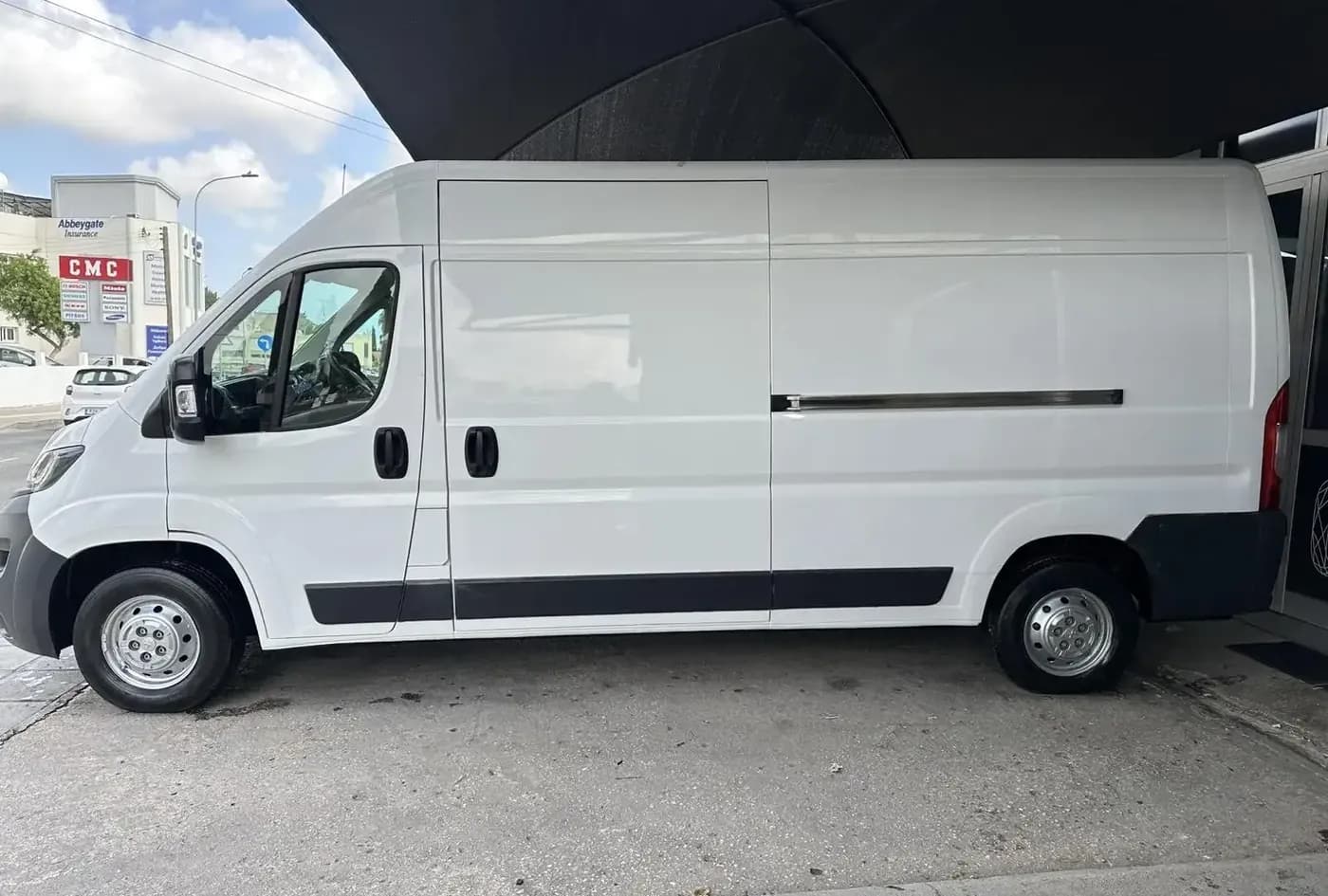 2017 Peugeot Boxer — photo 12