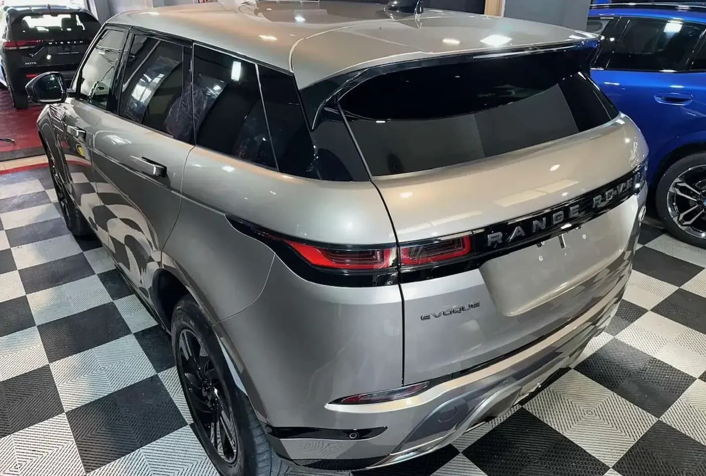 2021 Land Rover Range Rover Evoque — photo 5