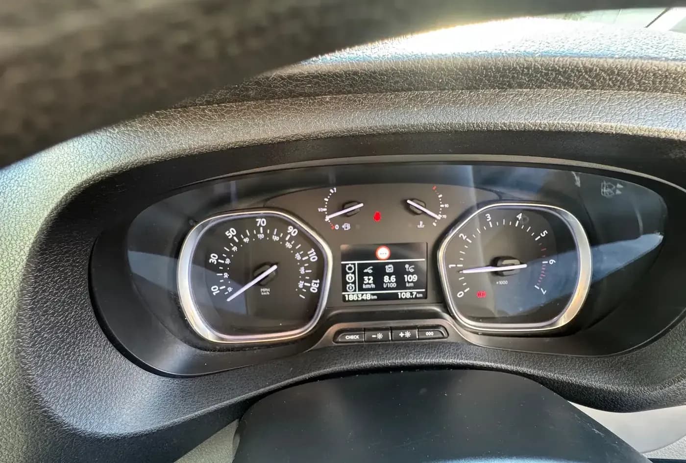 2018 Peugeot Expert — photo 8