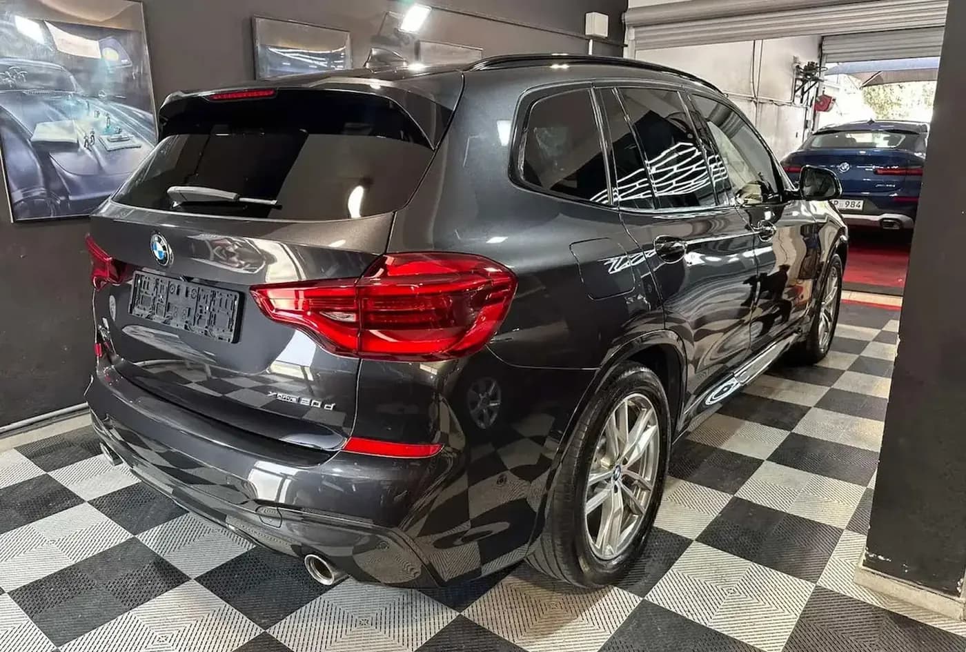 2018 BMW X3 — photo 10