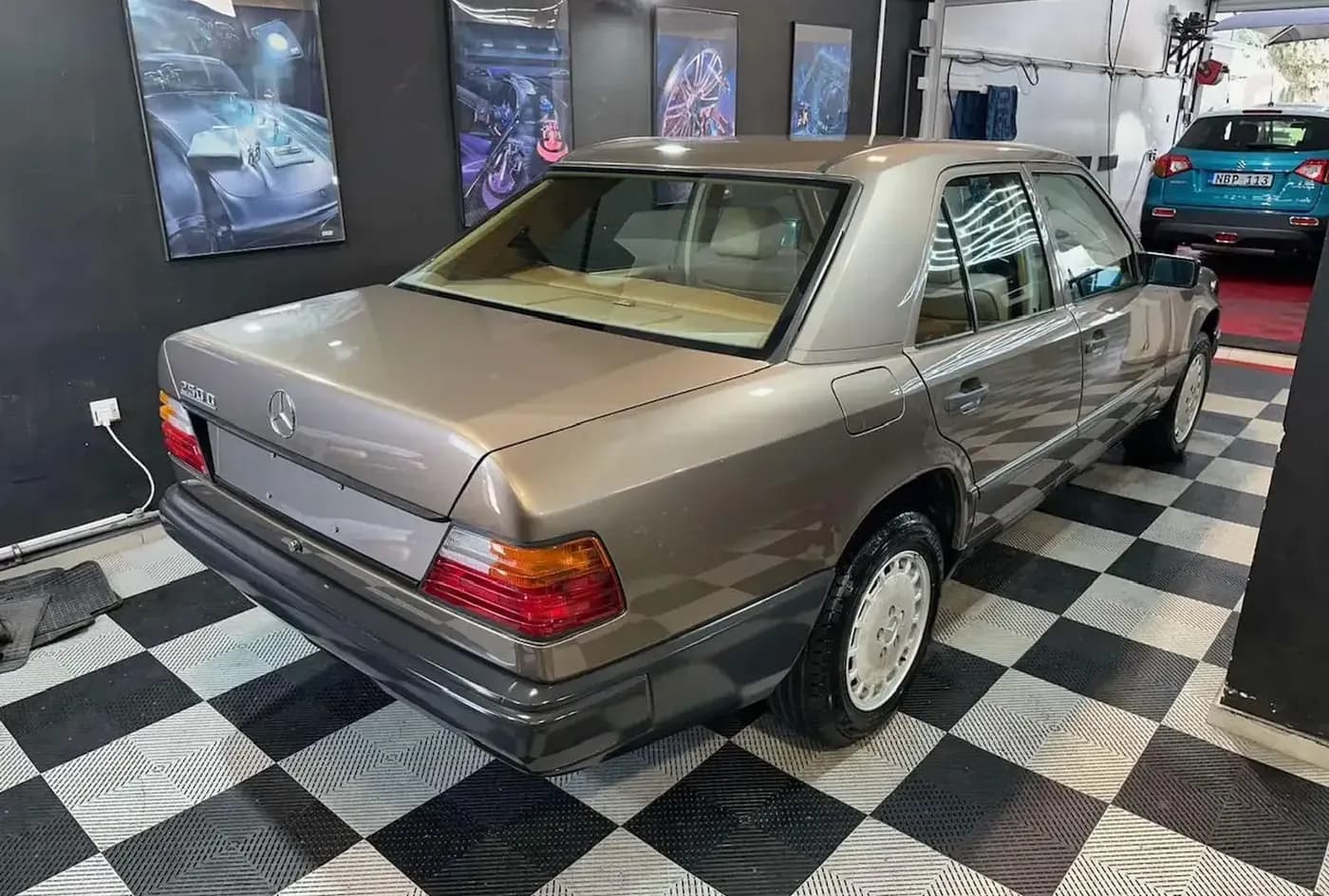 1987 Mercedes-Benz 250 D Classic — photo 5
