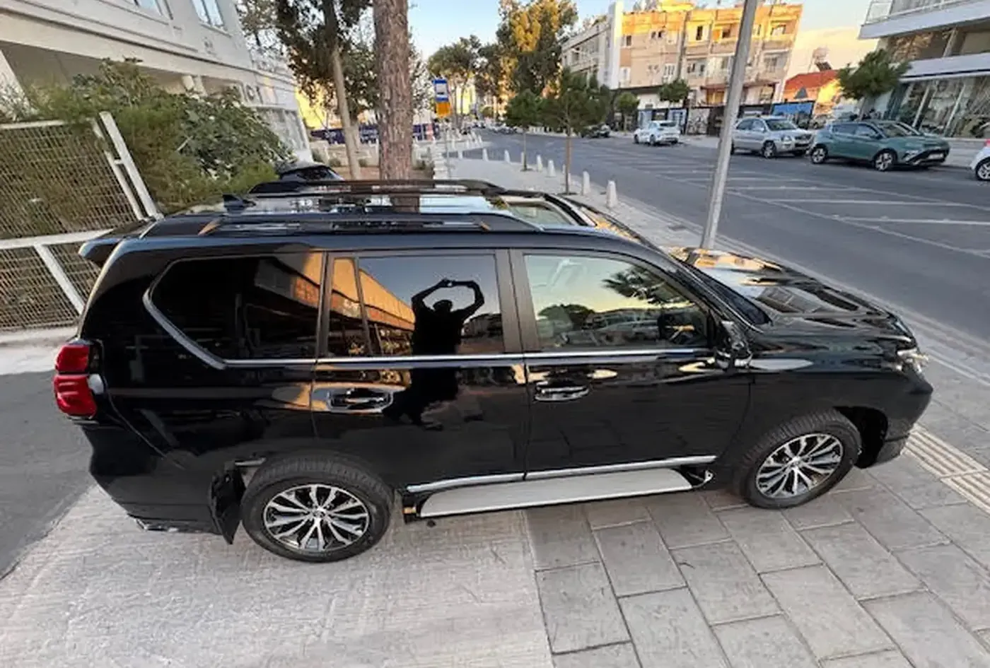 2021 Toyota Land Cruiser Prado — photo 5
