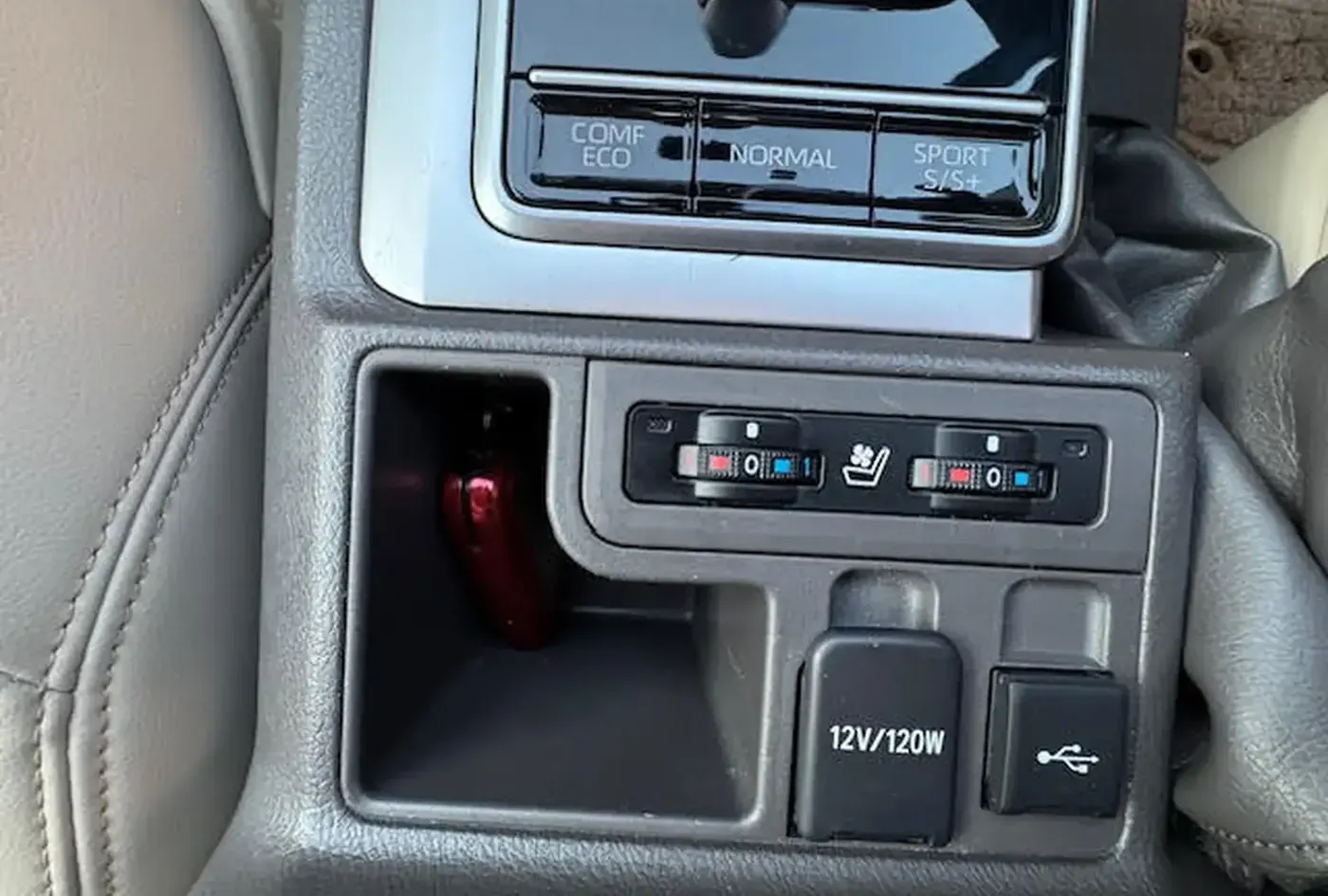 2021 Toyota Land Cruiser Prado — photo 15