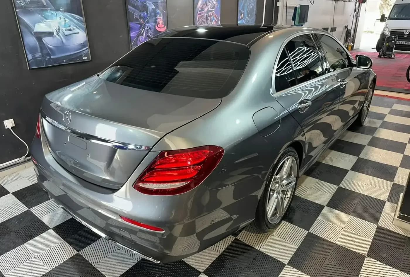 2016 Mercedes-Benz E-Class — photo 6