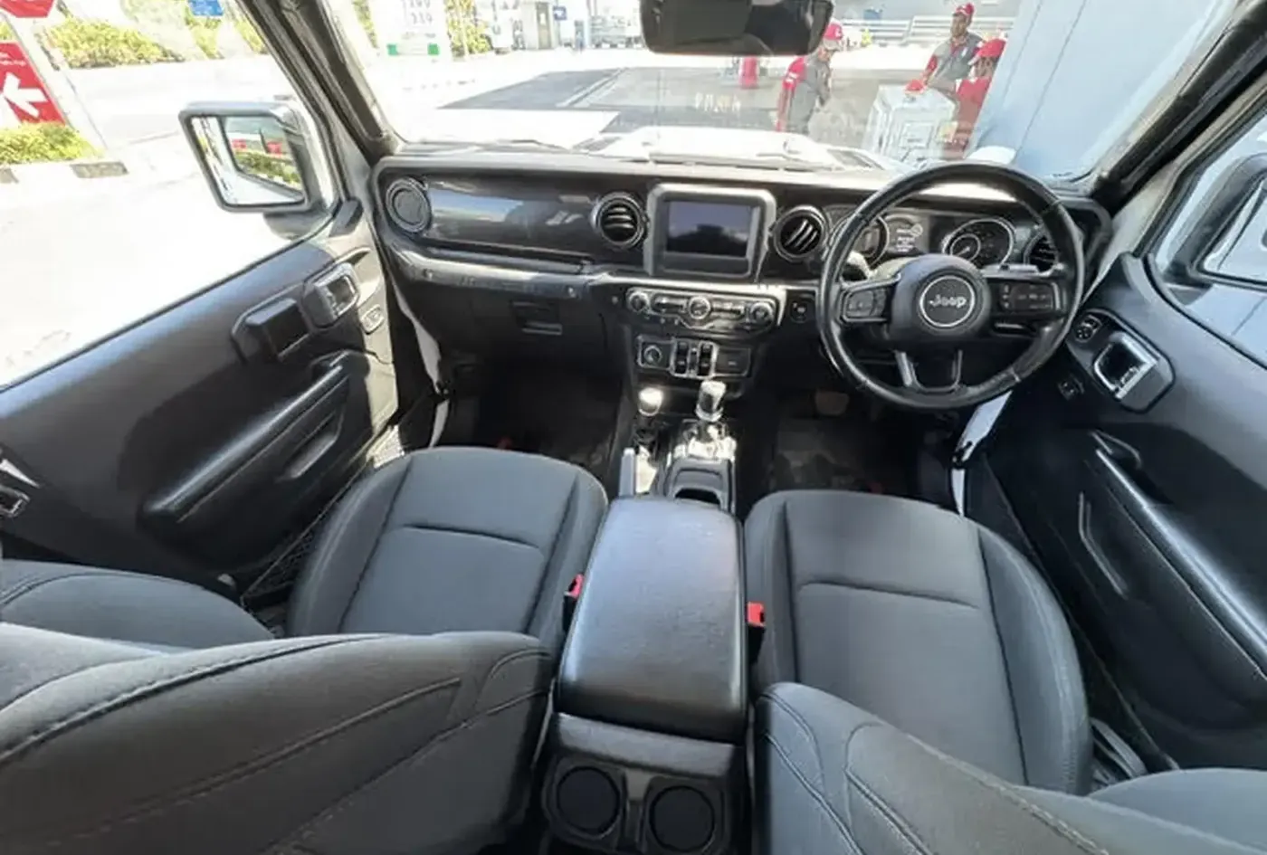 2021 Jeep Wrangler — photo 9