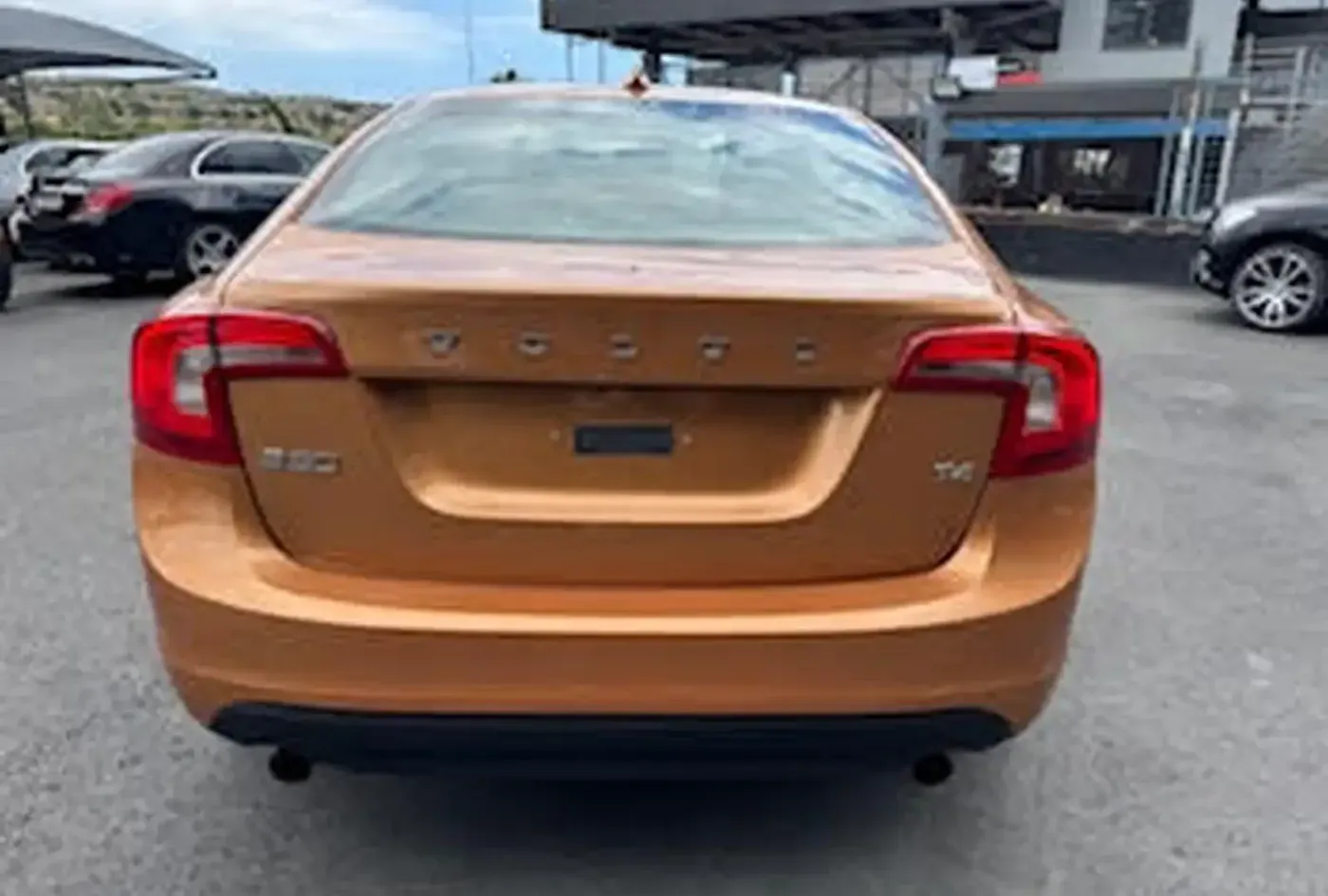 2011 Volvo S60 — photo 4