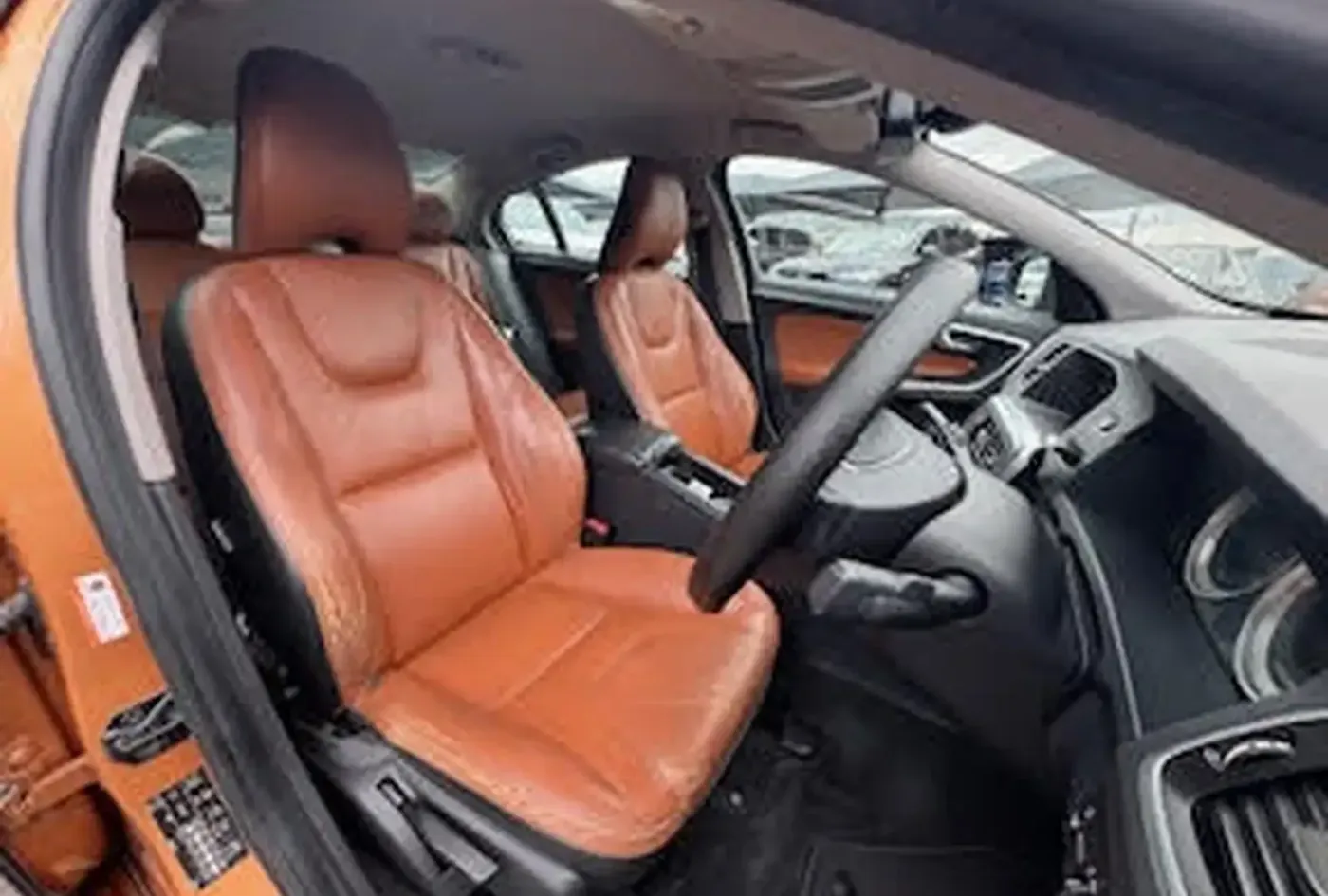 2011 Volvo S60 — photo 8