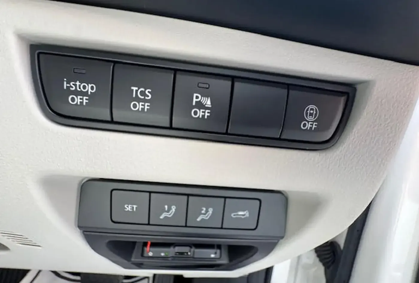 2022 Mazda CX-60 — photo 12