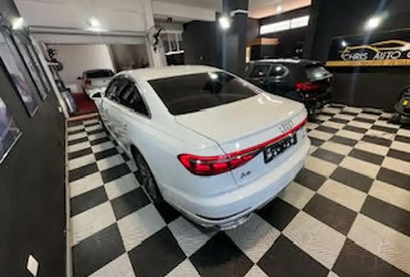 2019 Audi A8 — photo 7
