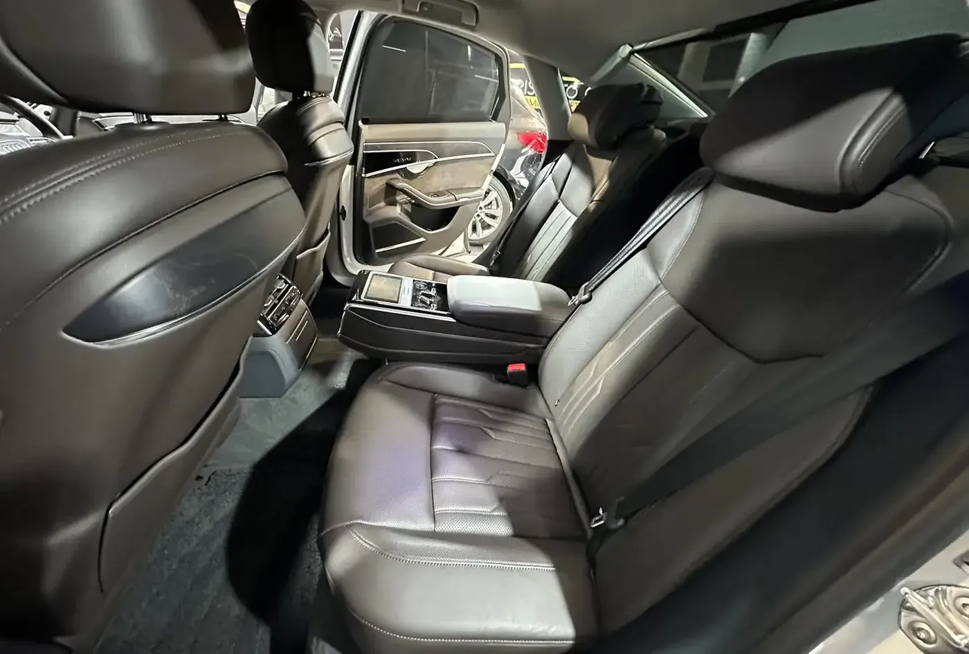 2019 Audi A8 — photo 14