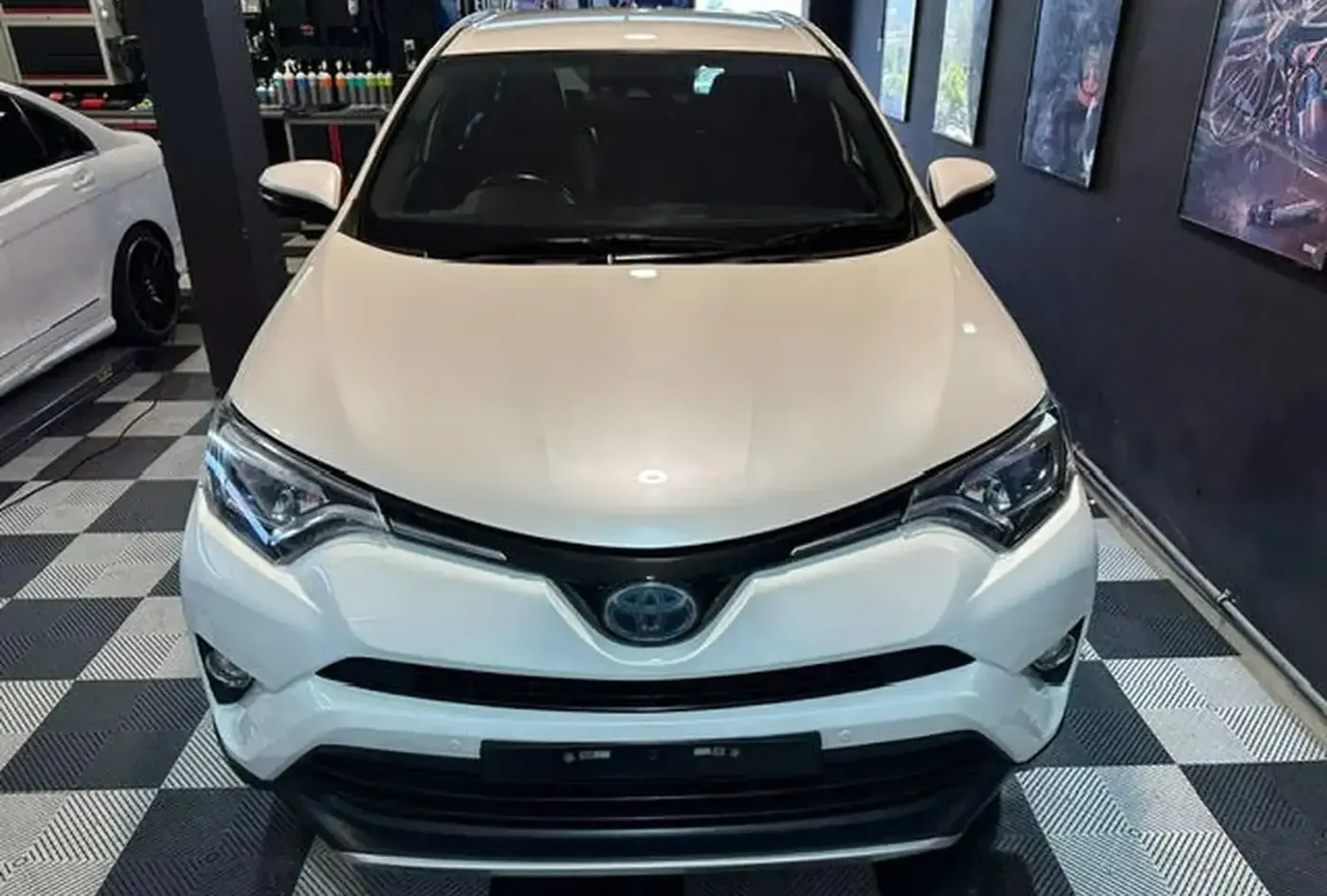 2018 Toyota RAV4 — photo 4