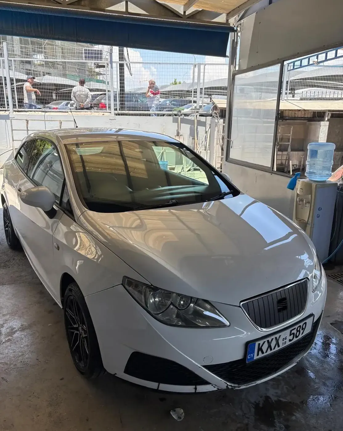 2010 Seat Ibiza — photo 1