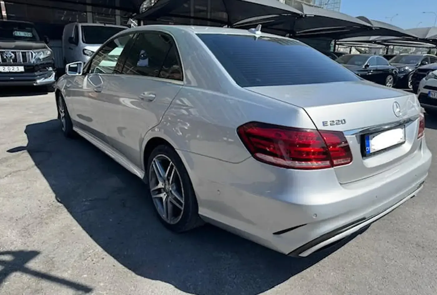 2014 Mercedes-Benz E-Class — photo 7