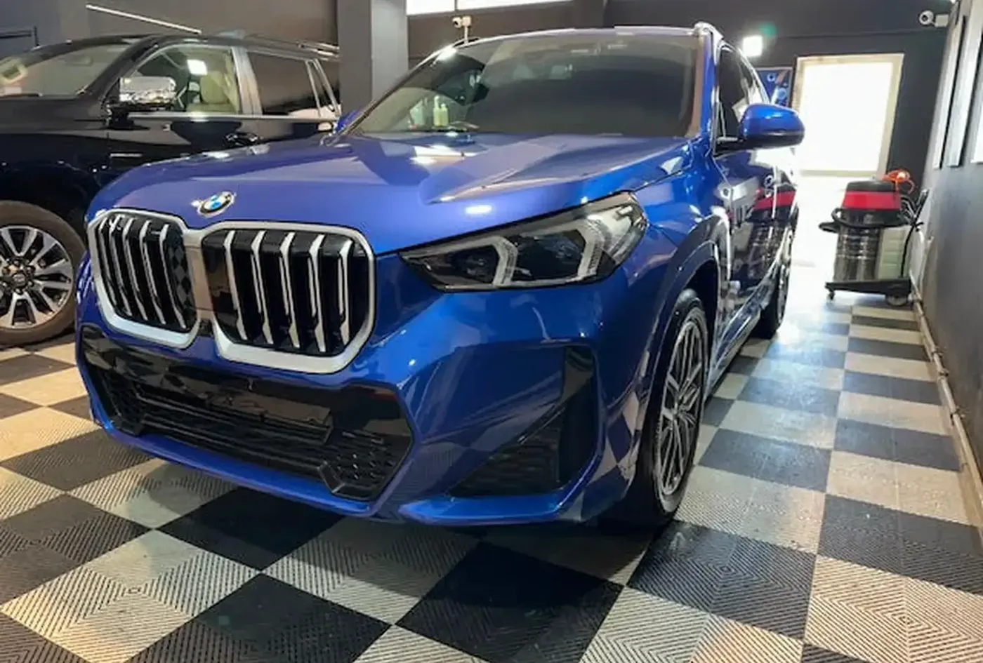 2023 BMW X1 — photo 1