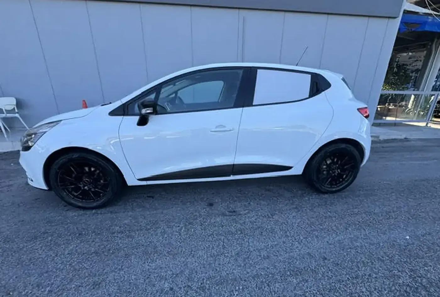 2019 Renault Clio — photo 6