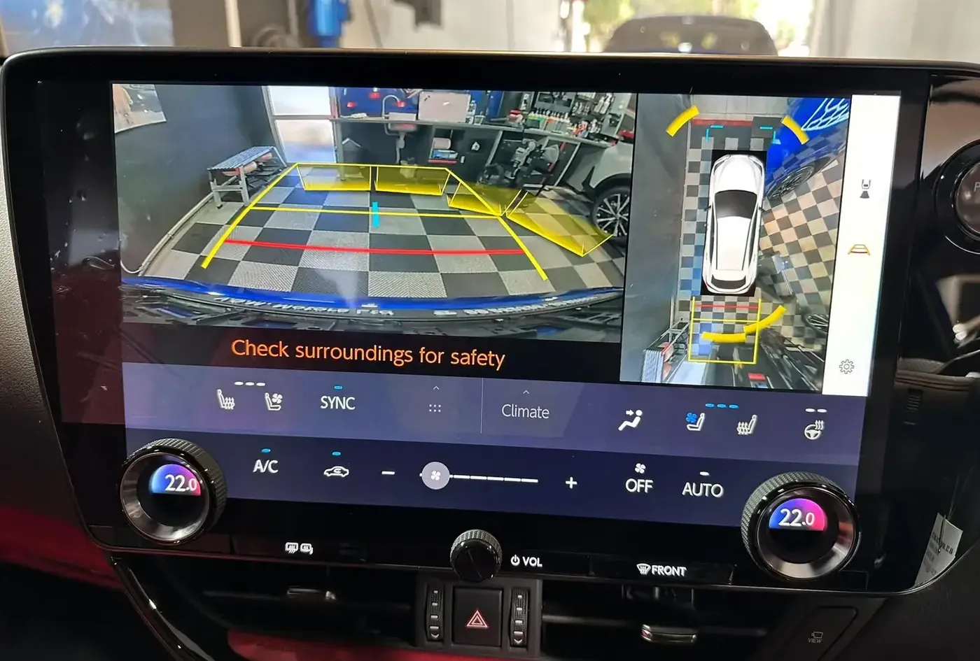 2023 Lexus NX — photo 15