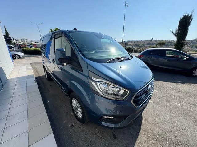 2021 Ford Transit Custom