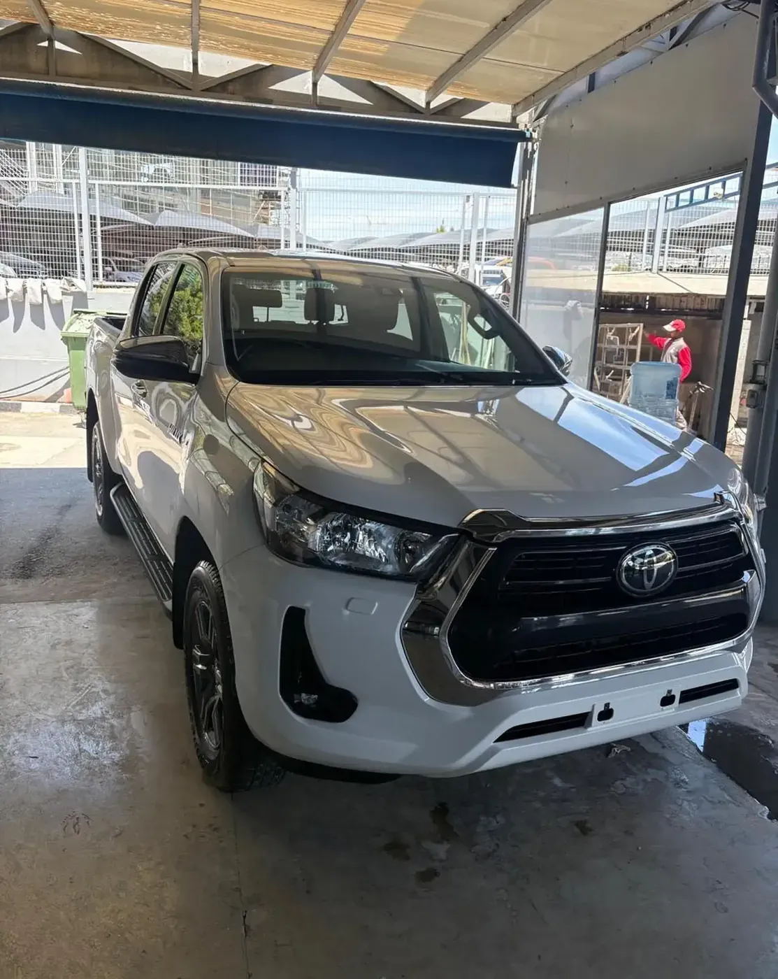 2022 Toyota Hilux — photo 1