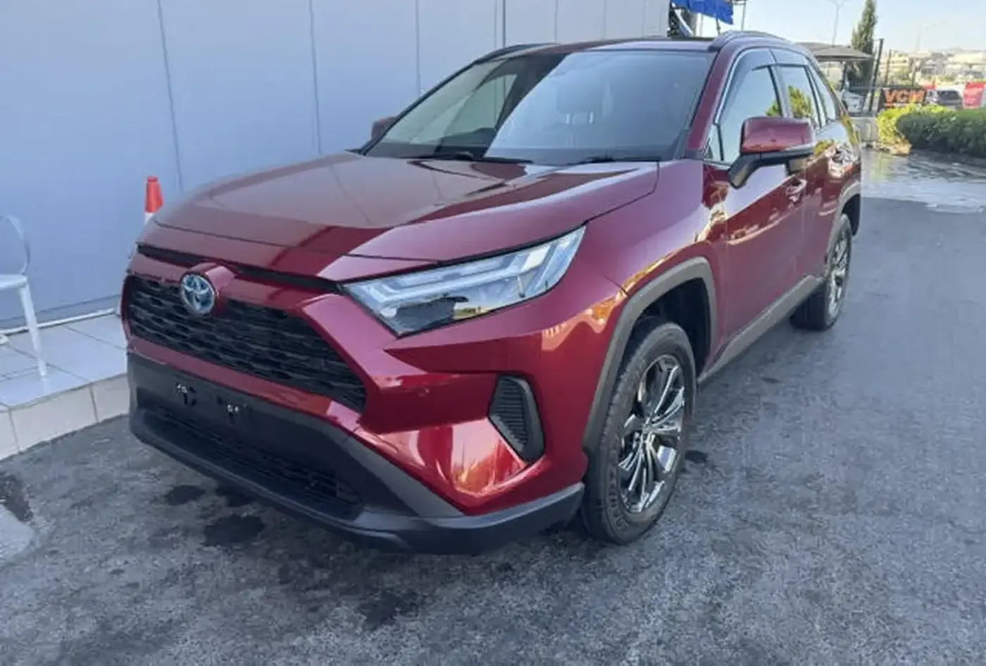 2023 Toyota RAV4 — photo 1